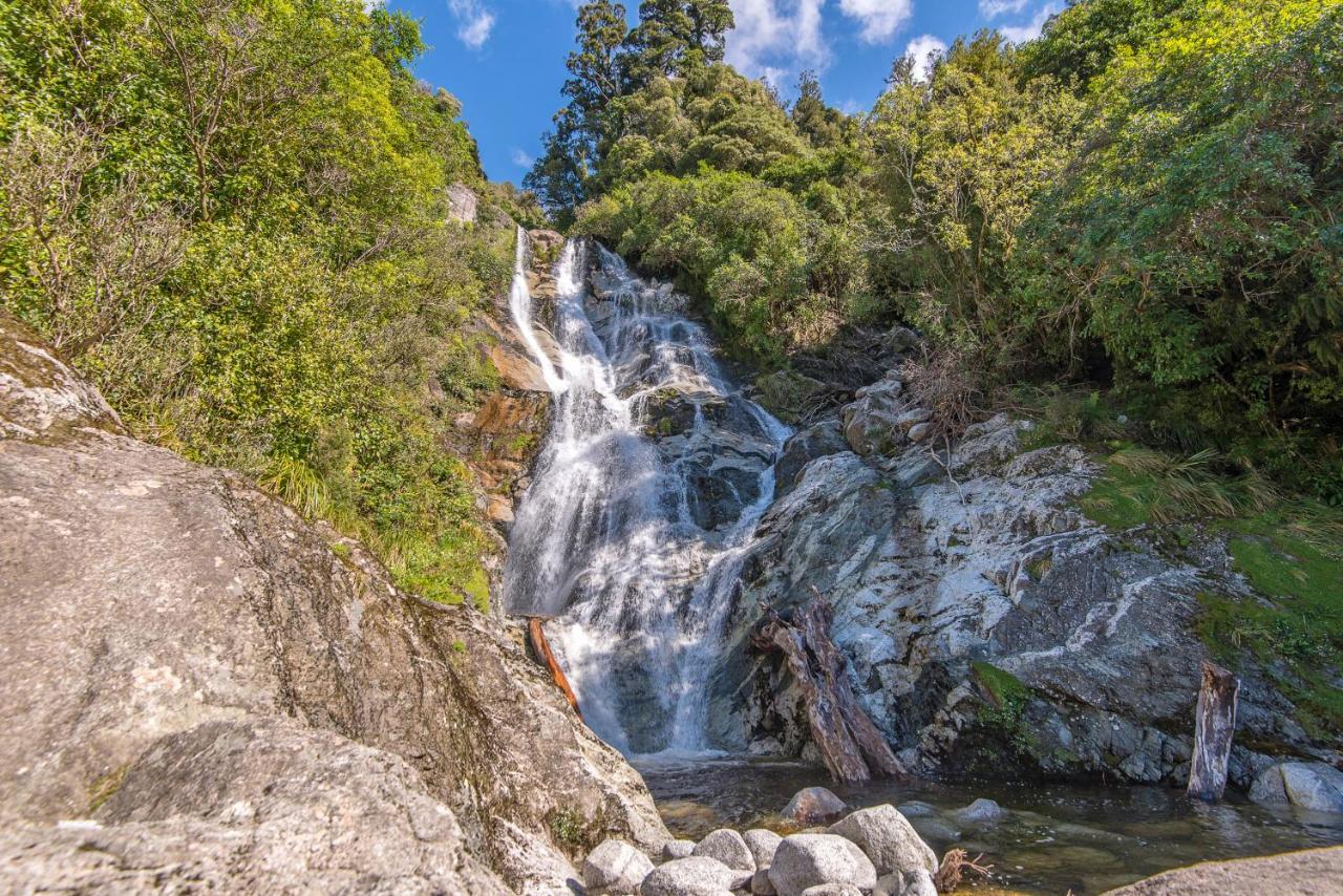 Lake Brunner Eco Lodge Moana Экстерьер фото